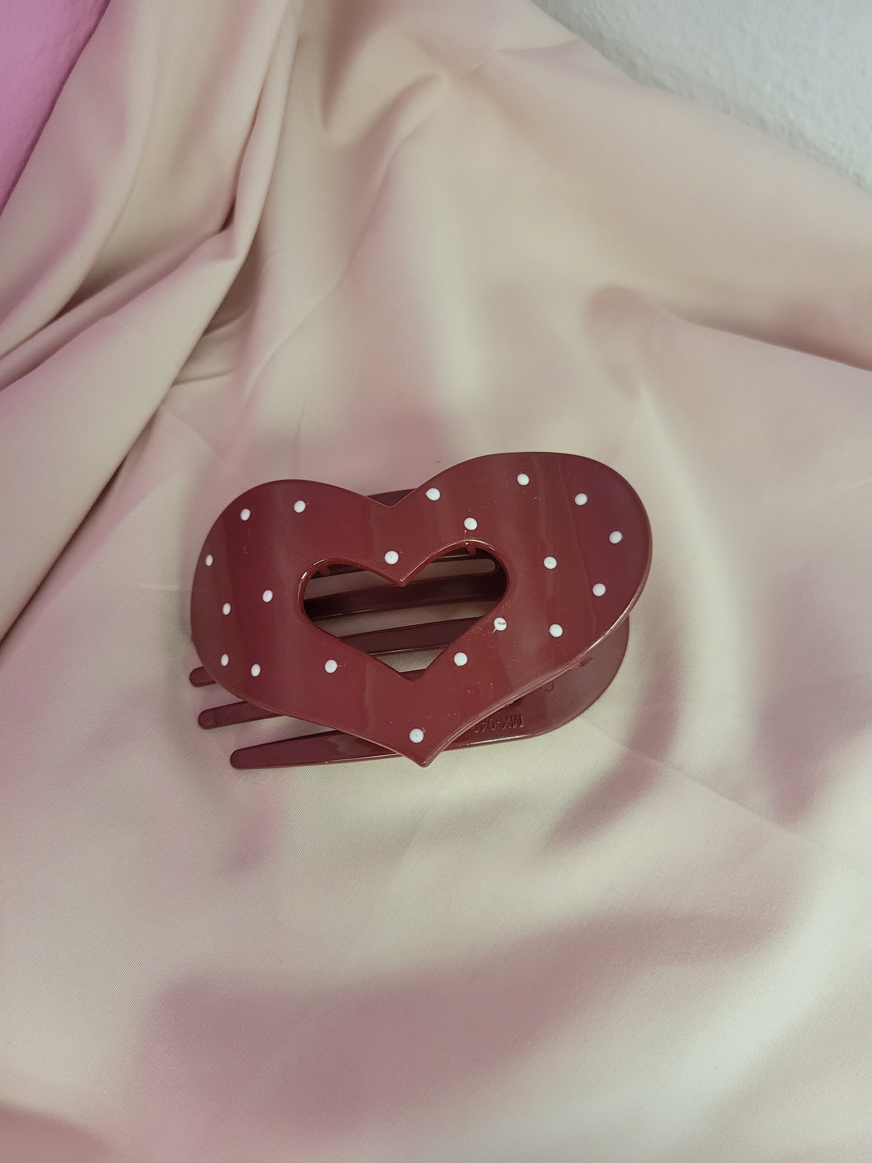 Heat Polka Dot Clawclip
