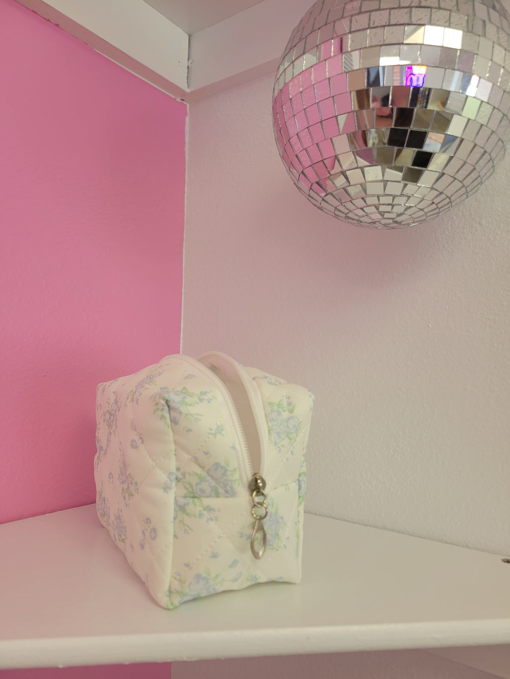 Blue Rose Patterned Makeup Bag