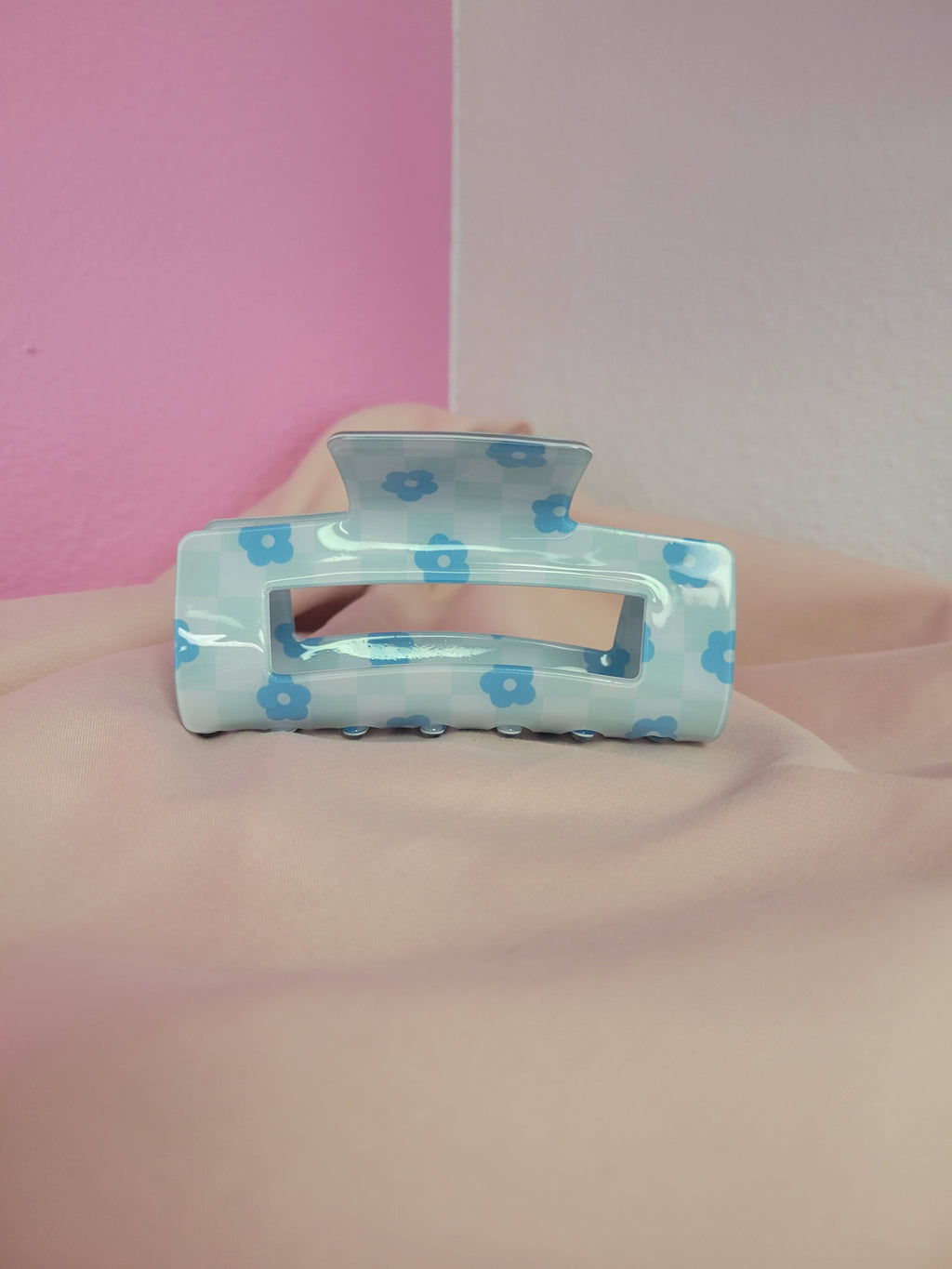 Blue Floral Checkered Clawclip
