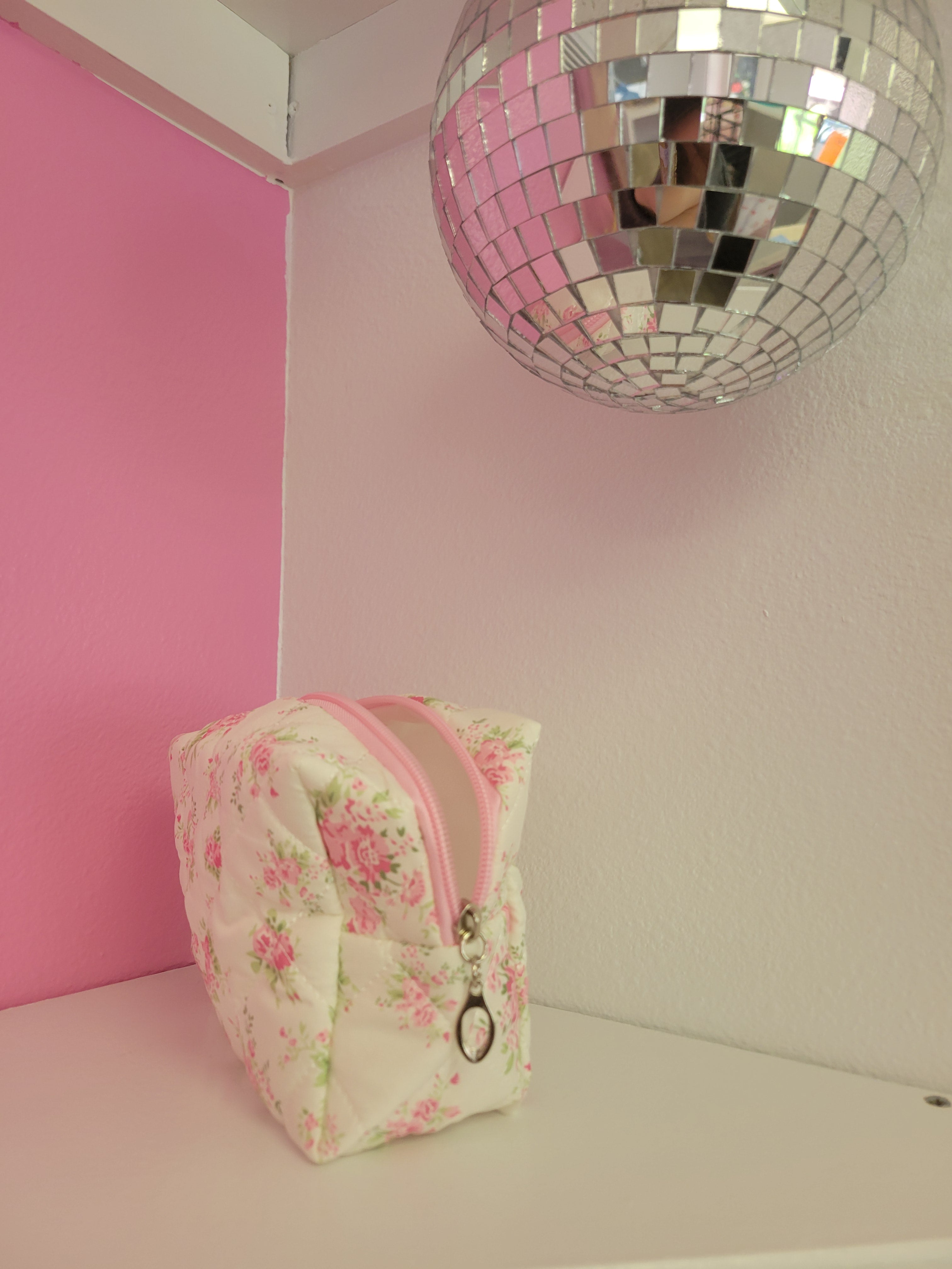 Rose Patterned Makeup Bag
