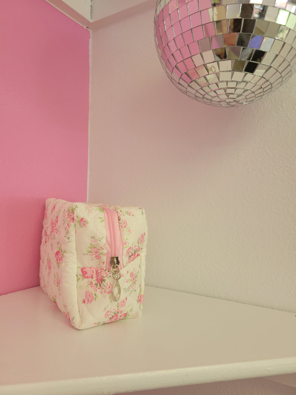 Rose Patterned Makeup Bag