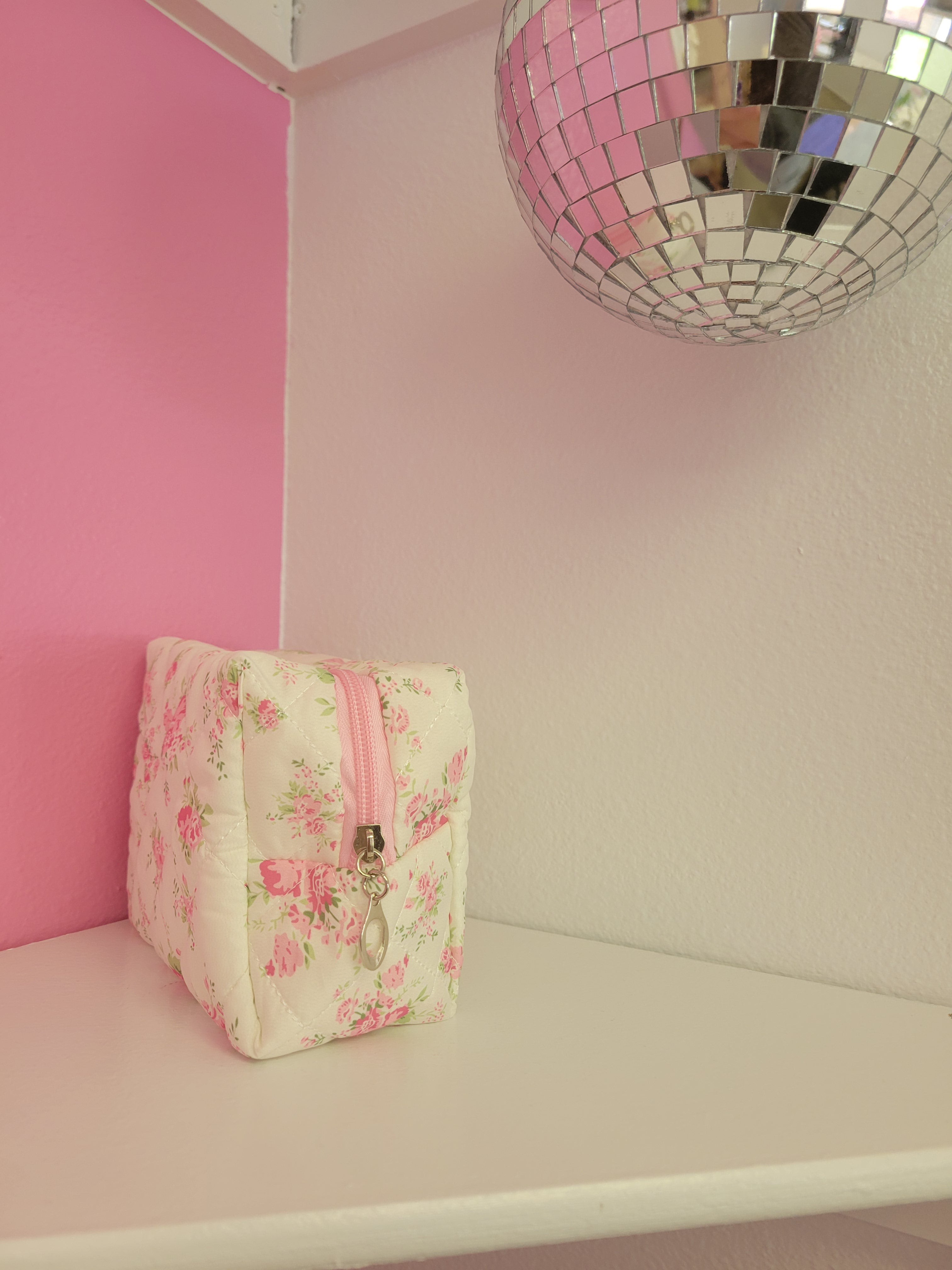 Rose Patterned Makeup Bag