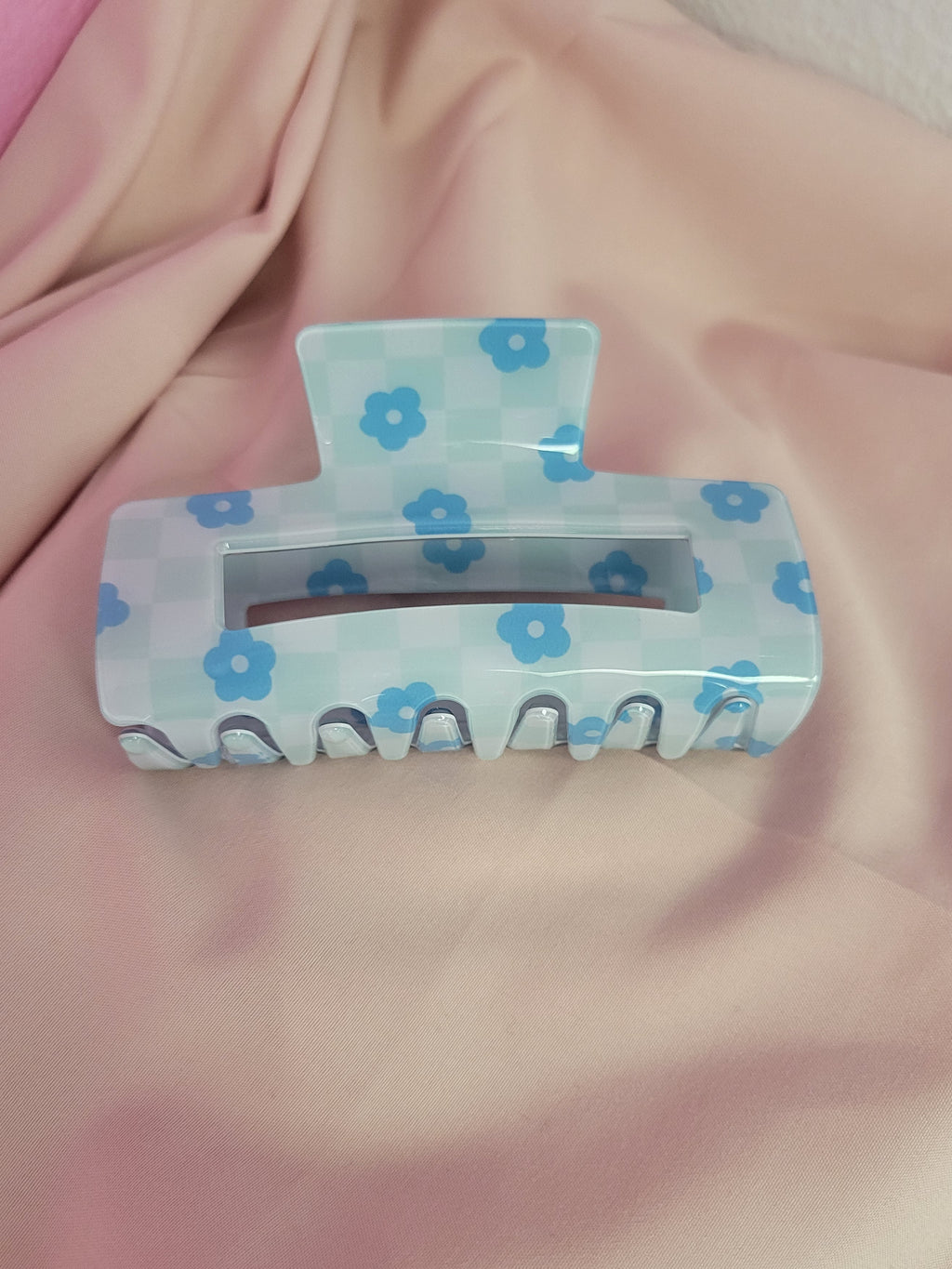 Blue Floral Checkered Clawclip